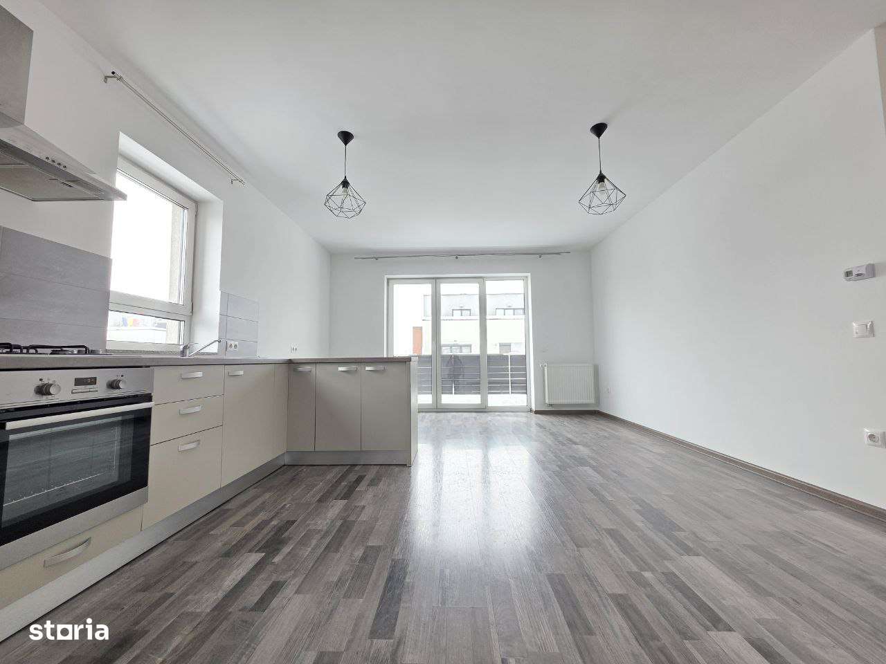 Apartament 2 camere + birou, parcare si boxa de vanzare Avantgarden 3-2