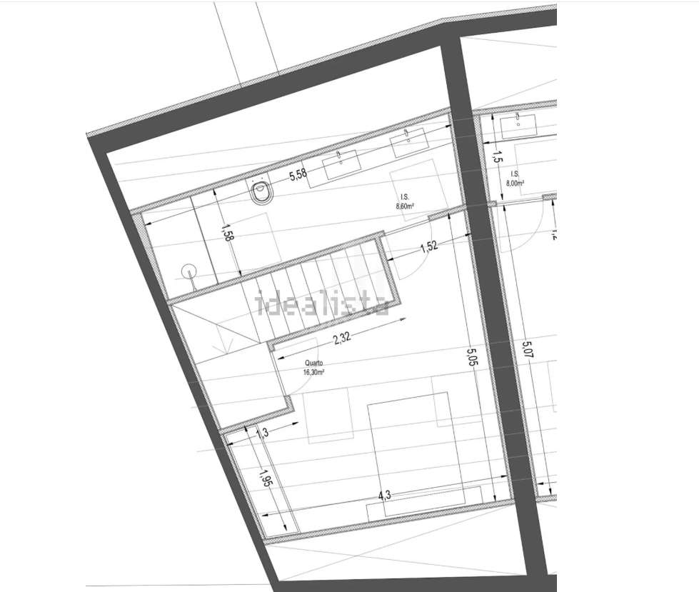 Futura Moradia de Luxo T3 com Jardim e Escritório – Rua de Oliveira Mo-14