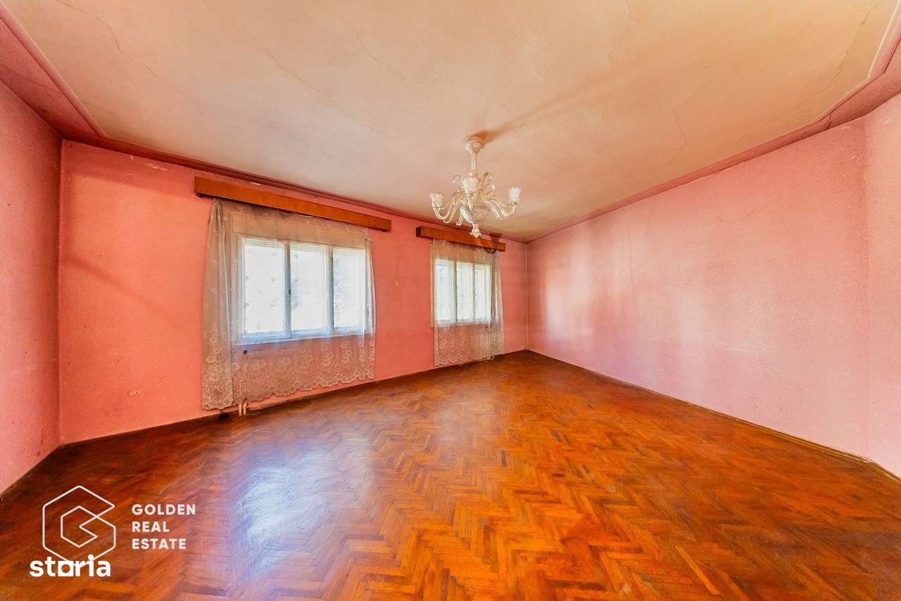 Casa individula cu 5 camere, zona central - Imagine principală: 4/20