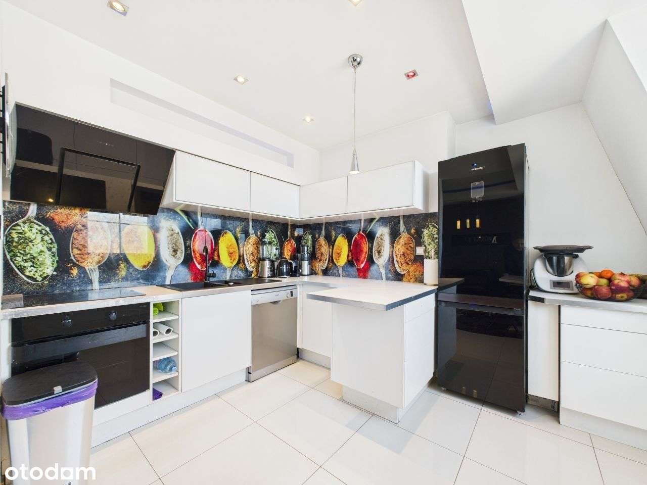 Dwupoziomowy Apartament-Wyższy Standard - 2009 rok - Pełny obrazek: 2/18