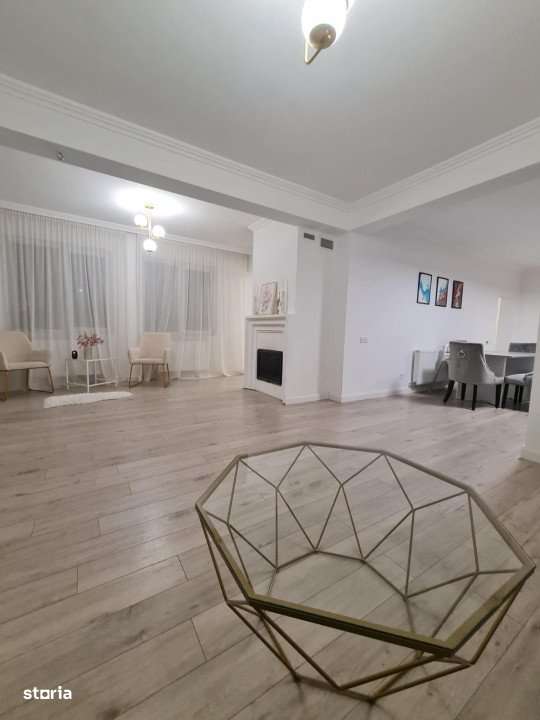 Casa deosebita, garaj, incalzire in pardoseala, acces restrictionat - Imagine principală: 2/14