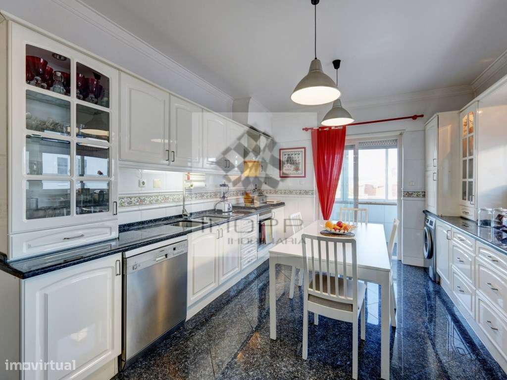 Moradia de Excelência na Amadora - Exclusividade, Conforto e Locali...-18