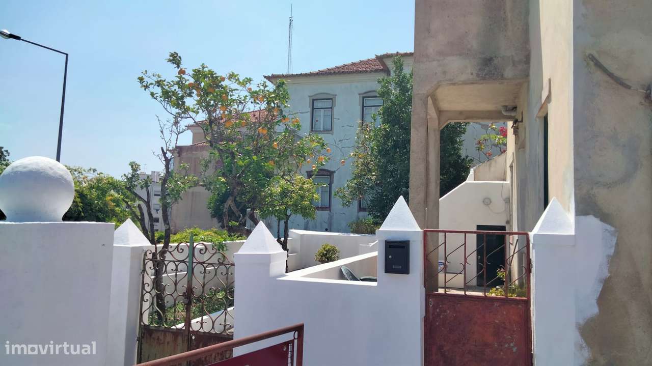 Moradia, isolada em Sintra-13