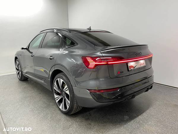 Audi Q8 - 3