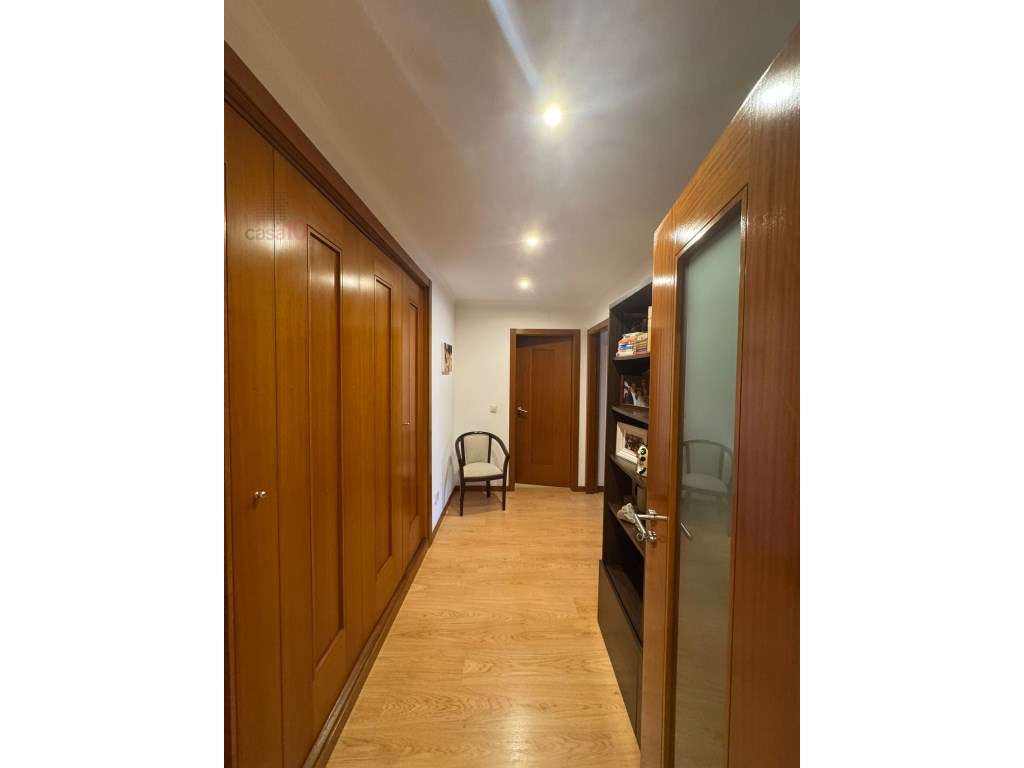 Excelente apartamento T2 para venda em Mem Martins-10