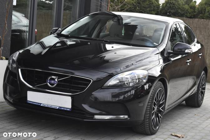 Volvo V40 D2 Base - 1