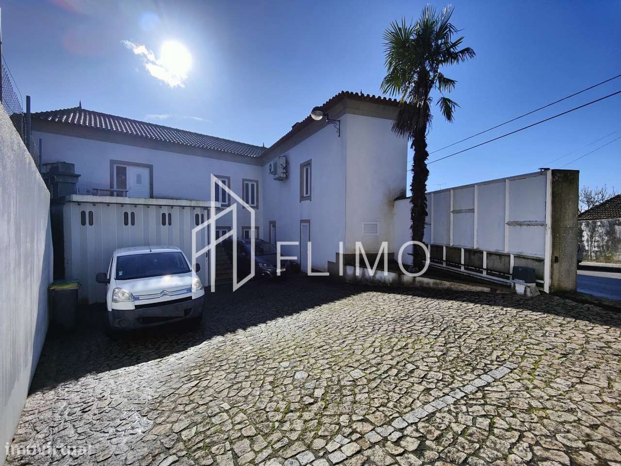 Moradia isolada, 434m², Sanfins - Santa Maria da Feira-9