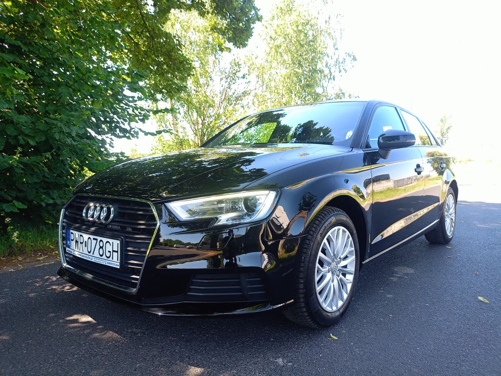 Audi A3 8V (2012-) 2.0 TDI S tronic design 2017