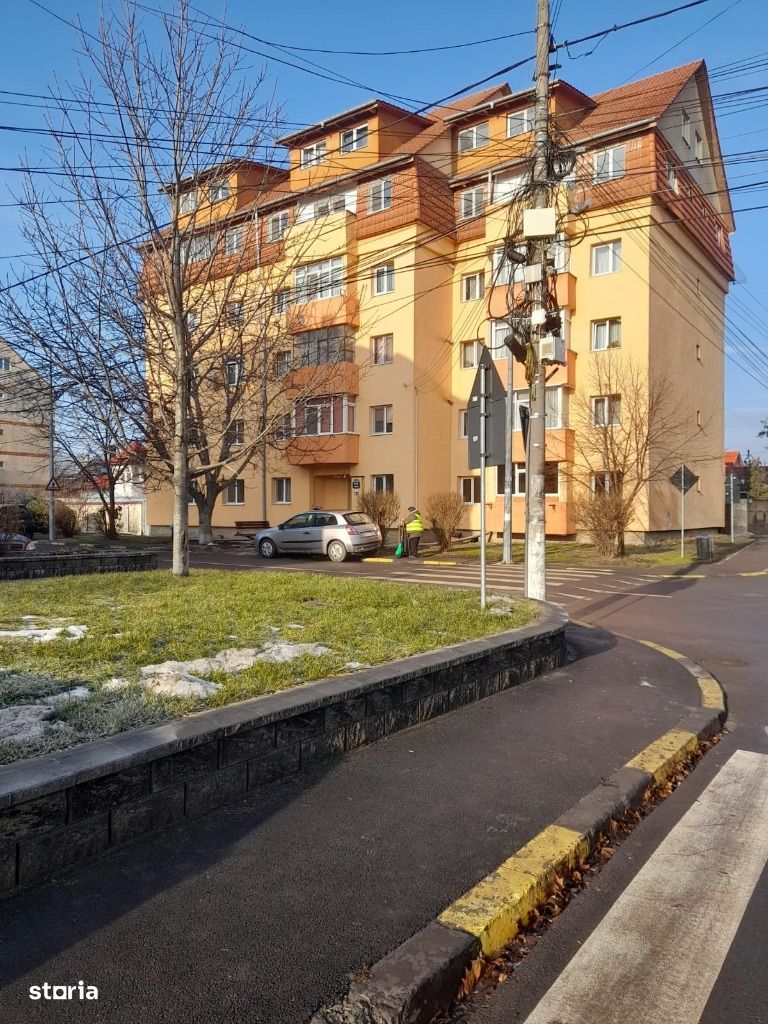 Apartament 3 camere, Langa Parc Bragadiru