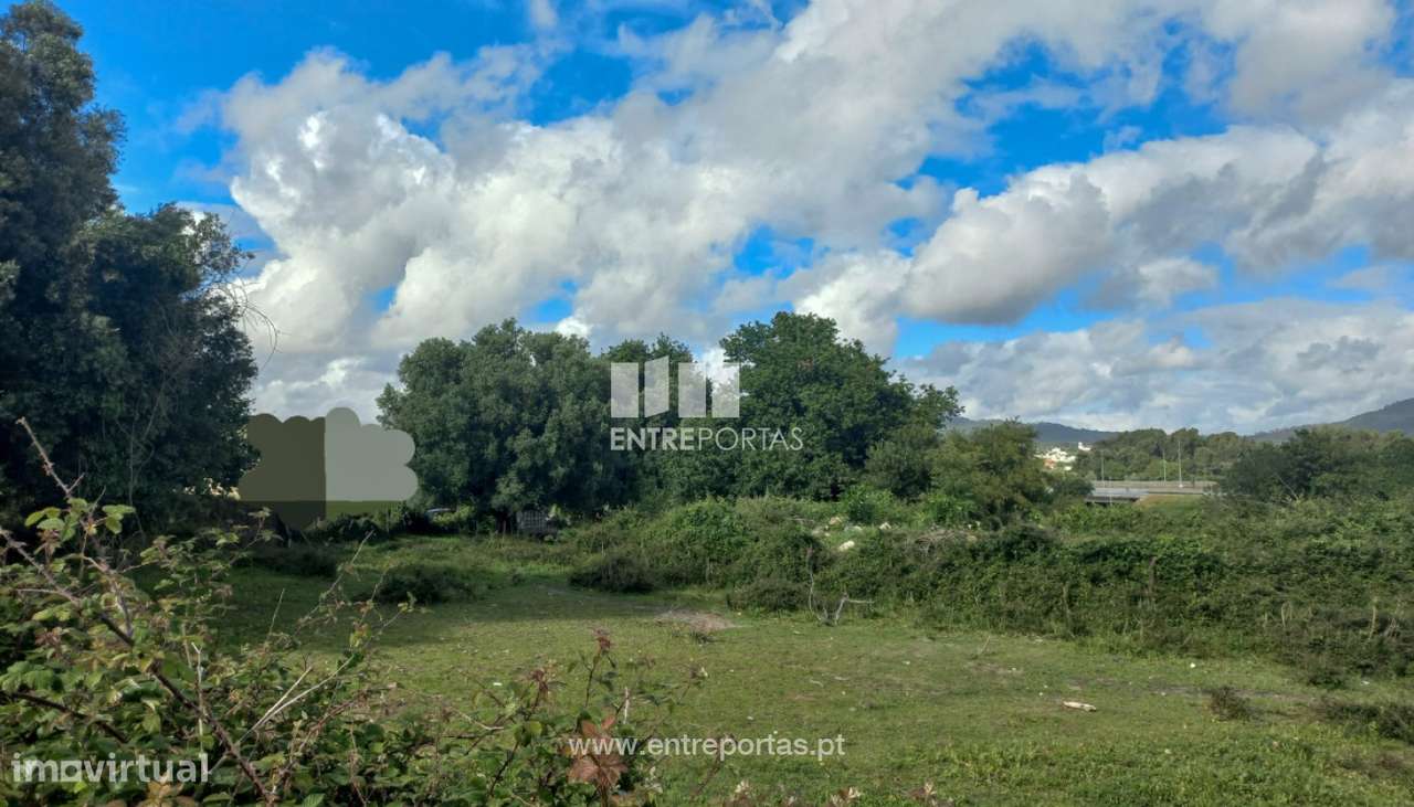 Venda de Terreno para construção com 7079m², Meadela, Viana do Cast - Grande imagem: 5/15
