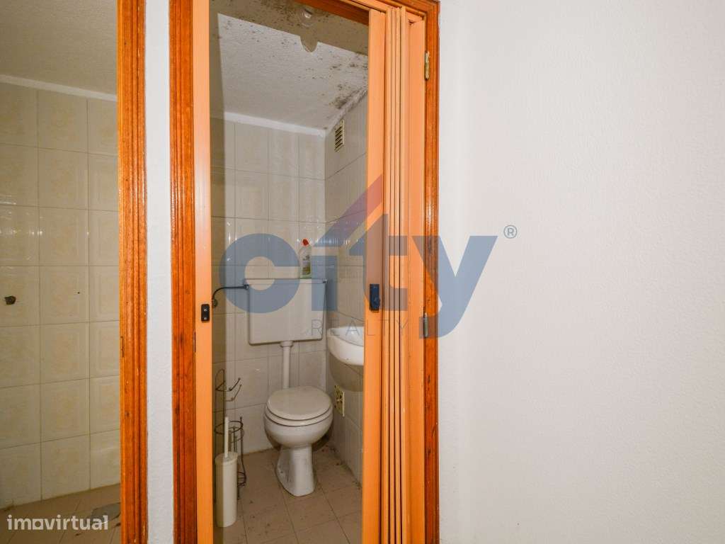 Espaço Comercial em Galeria -Mercês, Sintra - Ótimo Investimento-9