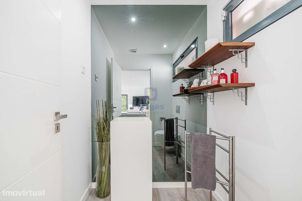 Moradia Isolada em Condominio-50