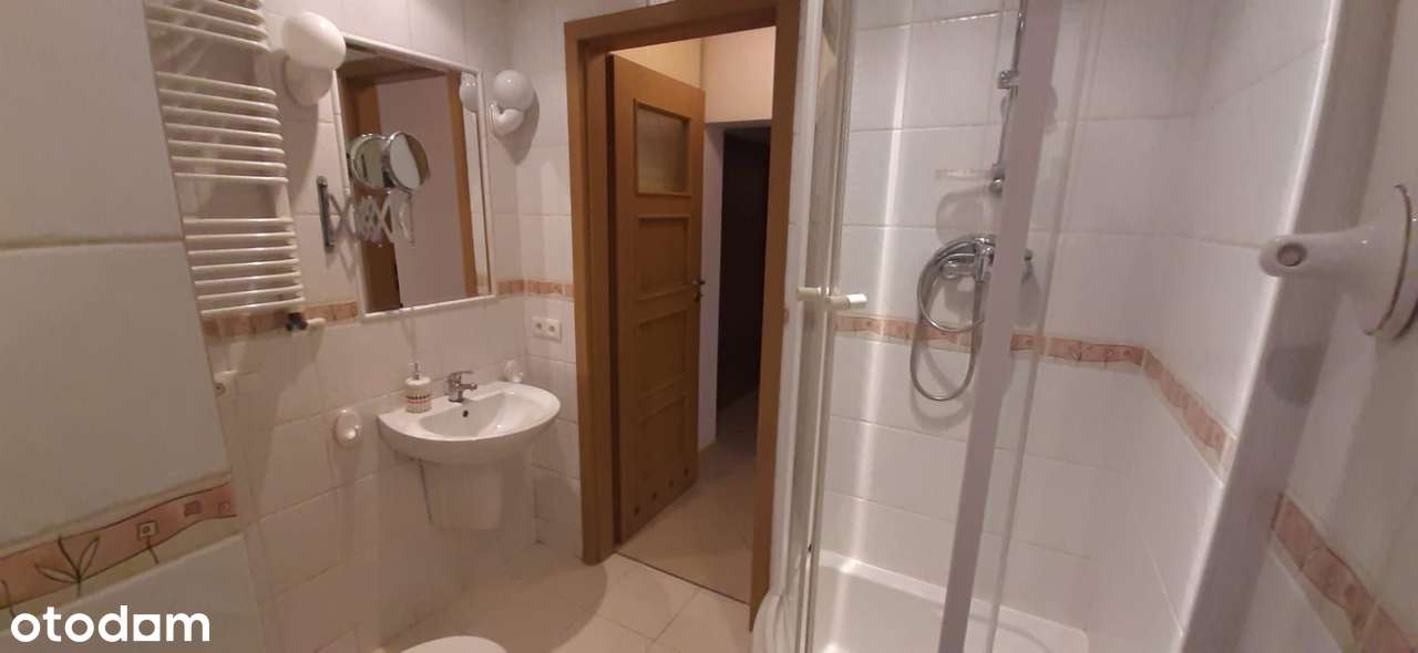 Katowice, Ligota, 3 pokoje, po gruntownym remoncie,meble,wysoki parter-1