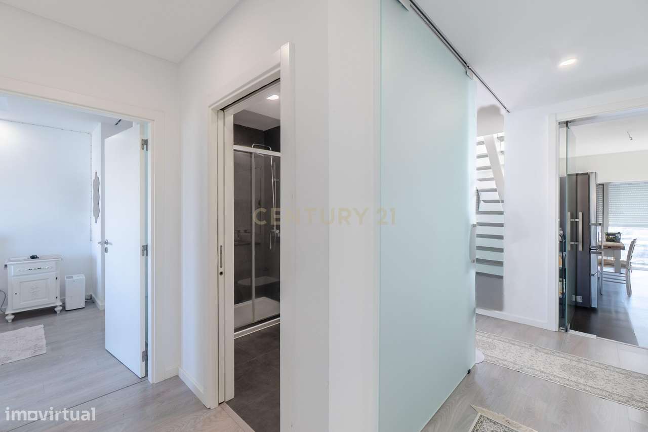 Duplex com Vista Panorâmica – Quinta de Santa Teresa-15