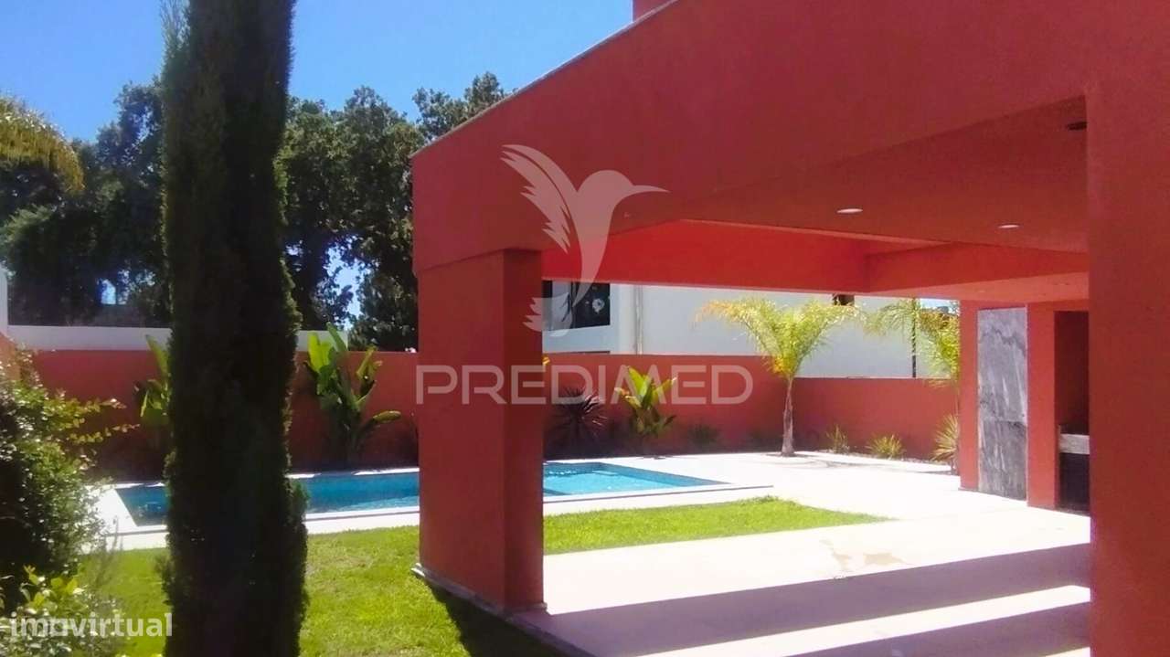 3 Suítes. Possibilidade de arrendamento... - Grande imagem: 5/23