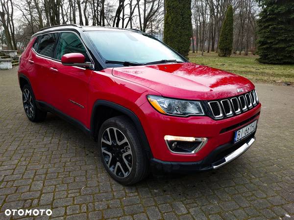 Jeep Compass - 4