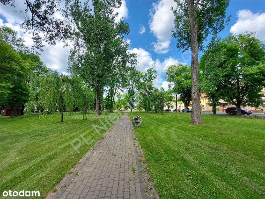 Działka Budowlana - Wszystkie Media Są Dostępne