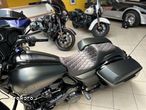 Harley-Davidson Touring Street Glide - 20