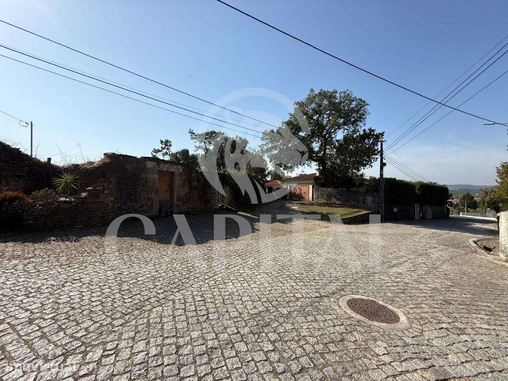 Moradia em Ruína com Terreno de 1135m2| Agrela | Santo Tirso - Grande imagem: 5/34