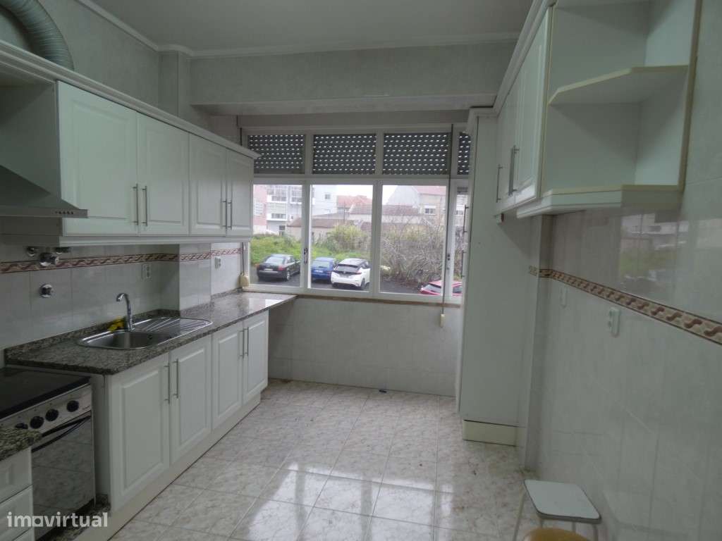 Apartamento T2, Damaia de Cima, Amadora, Lisboa - Grande imagem: 3/26