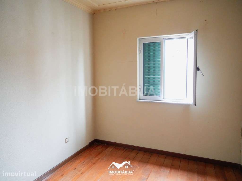 Moradia Espaçosa com Anexo, Quintal e Terraço - Cancela, perto de S...-14