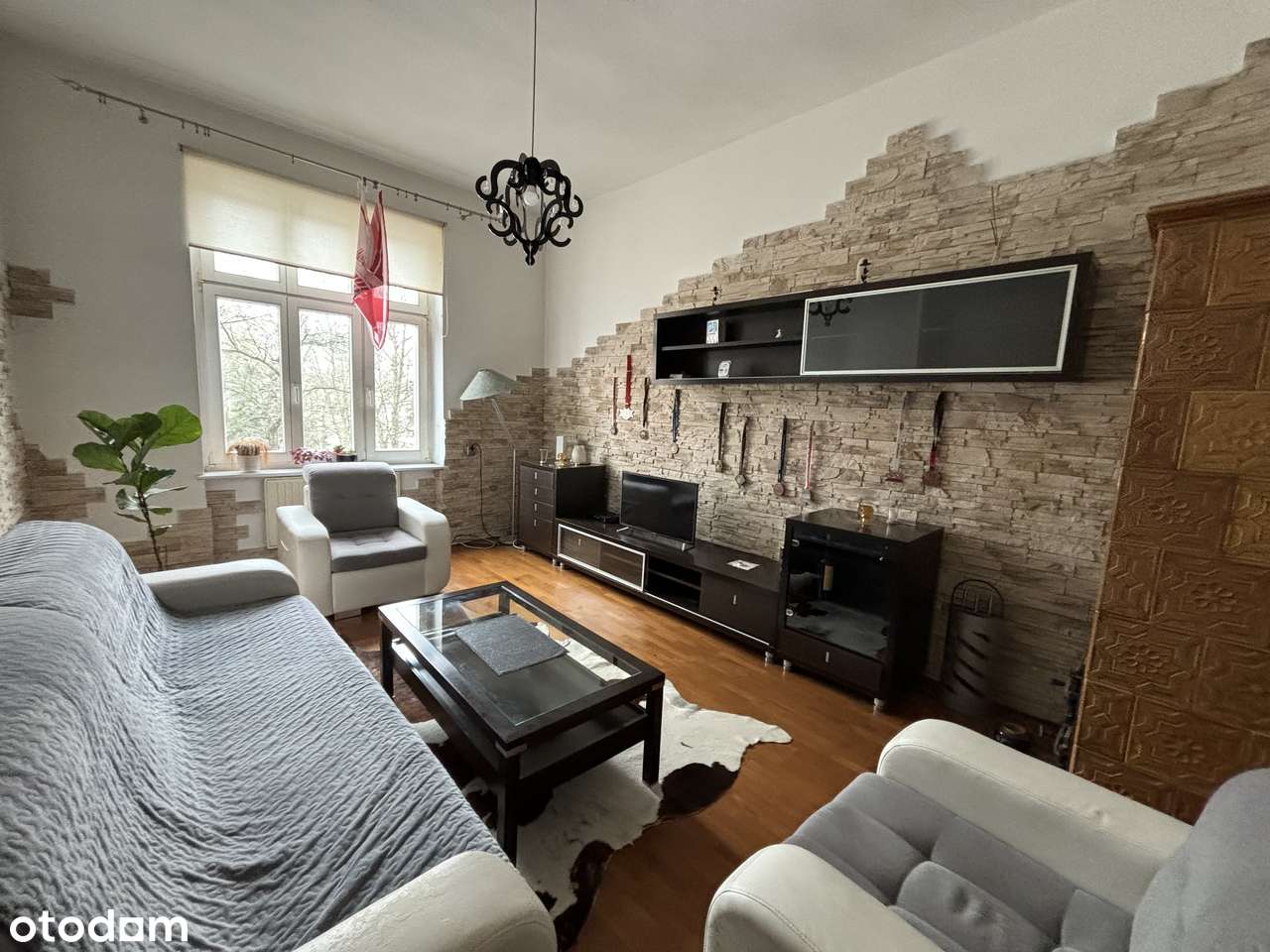 ul. Moniuszki obok Parku  /  65,62m2 / 2 pokoje/ dostępne od zaraz-0