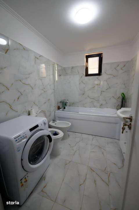 Casa parter si mansarda in zona Garii, Vaslui-8