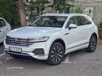 Volkswagen Touareg - 3