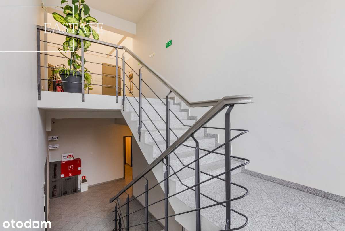 Biuro, Blisko Komunikacji, Parking, Cicha Okolica - Pełny obrazek: 5/10