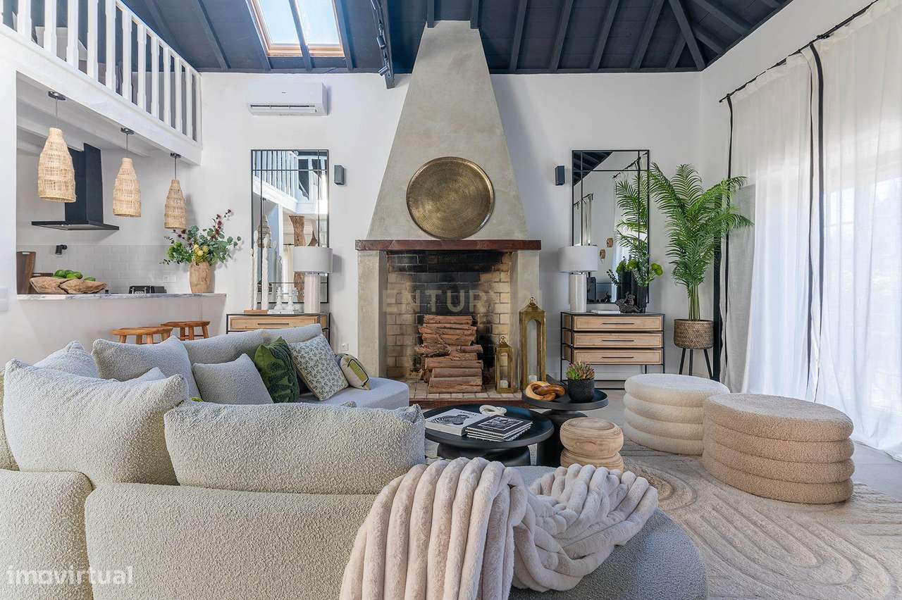 MORADIA ATÍPICA EM  AZAMBUJA - 7 ASSOALHADAS-1