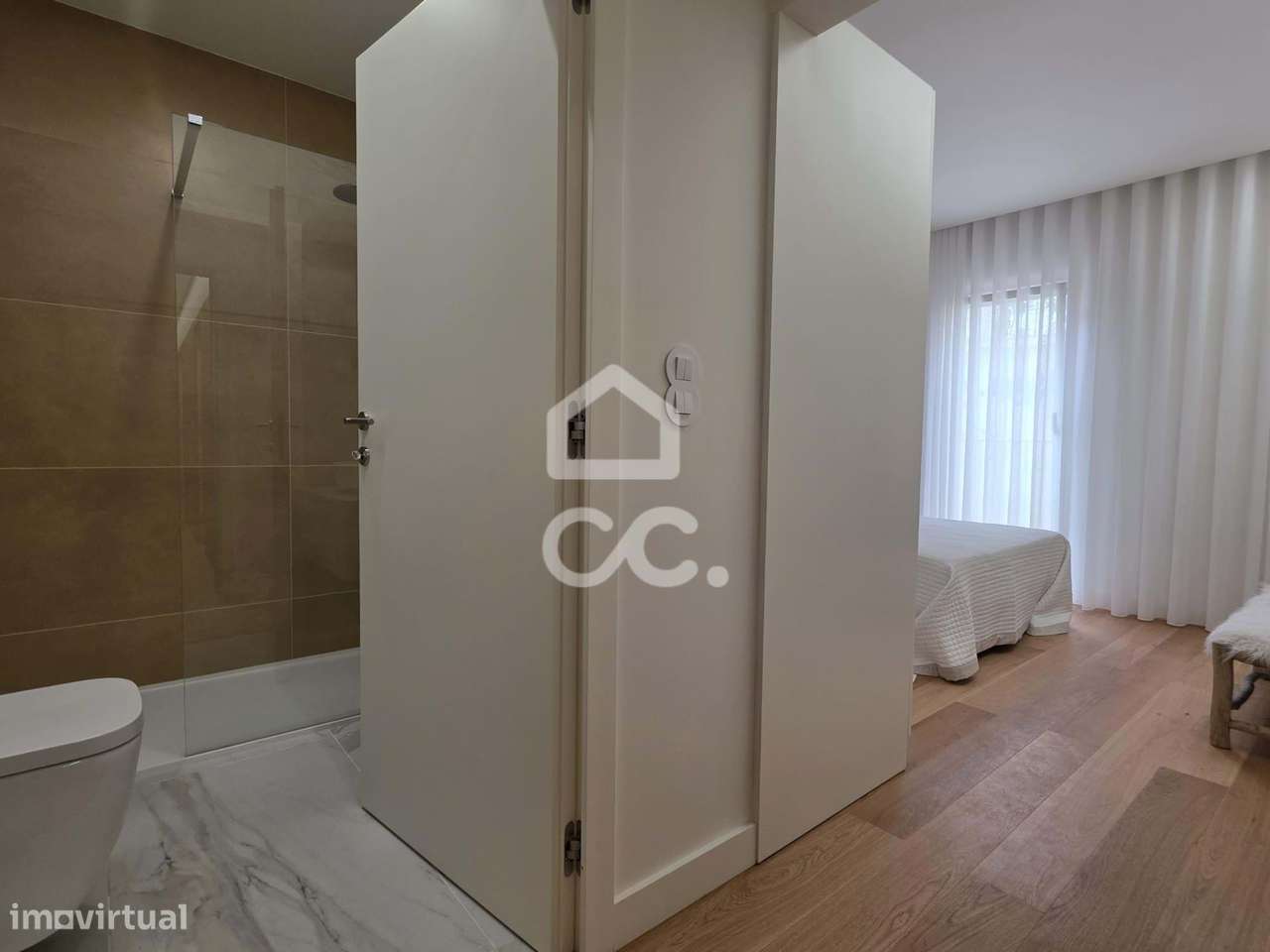 Apartamento T3 de Design Exclusivo no Coração da Baixa de Setúbal-17