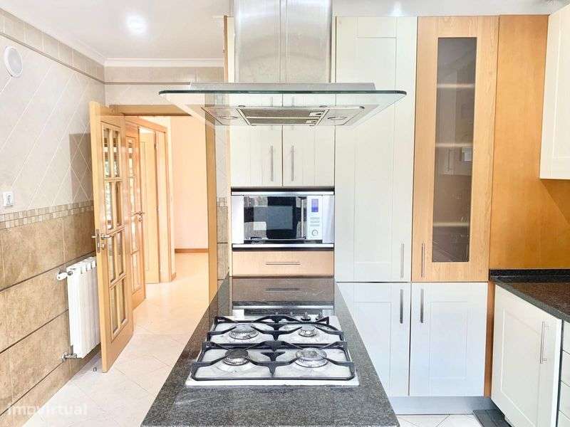 Magnífico Apartamento T3 renovado em Colinas do Cruzeiro, Odivelas. - Grande imagem: 2/12