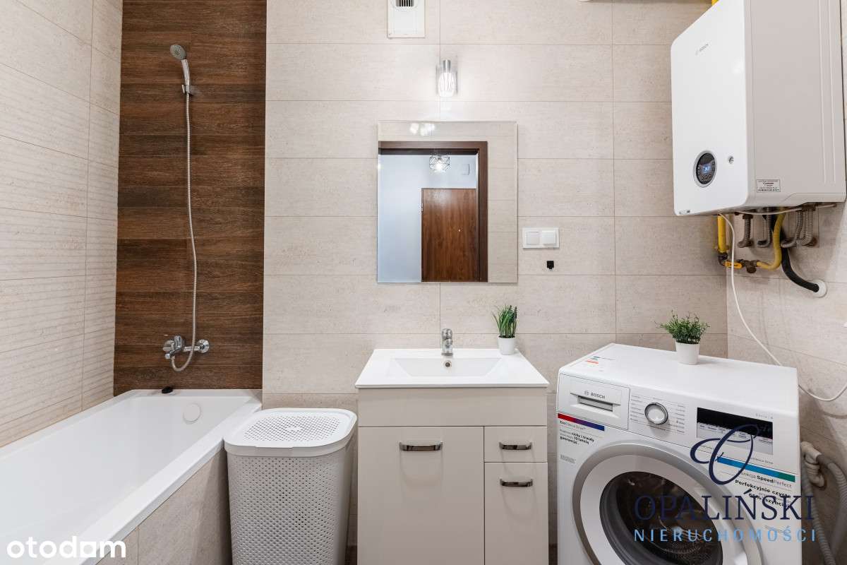 Dwustronne | 2 Balkony | M. Parkingowe | Komórka-4