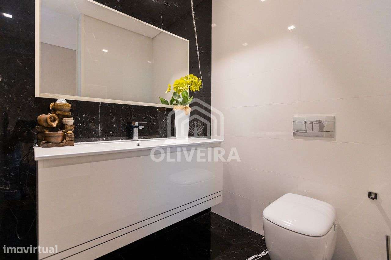 Moradia Térrea de Luxo em Barcelos-19