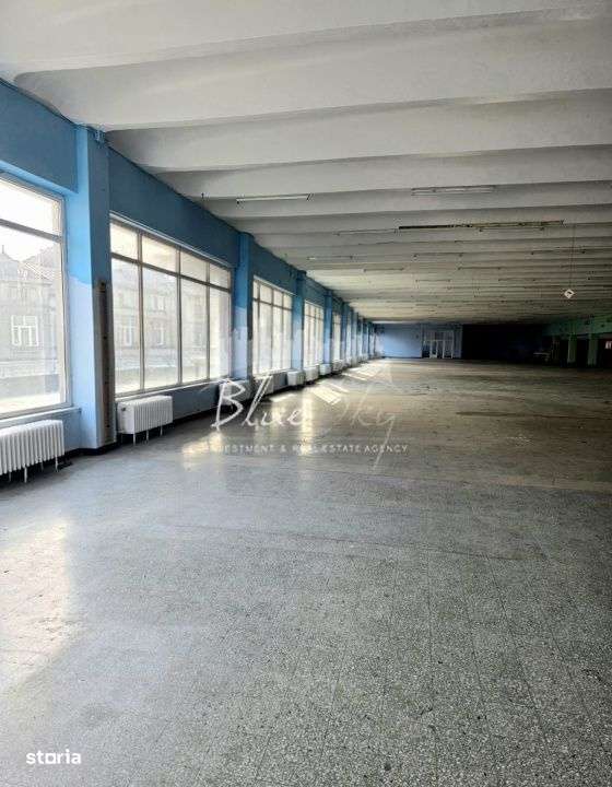 Spatiu Generos cu Terasa Circulabila in Centru-13