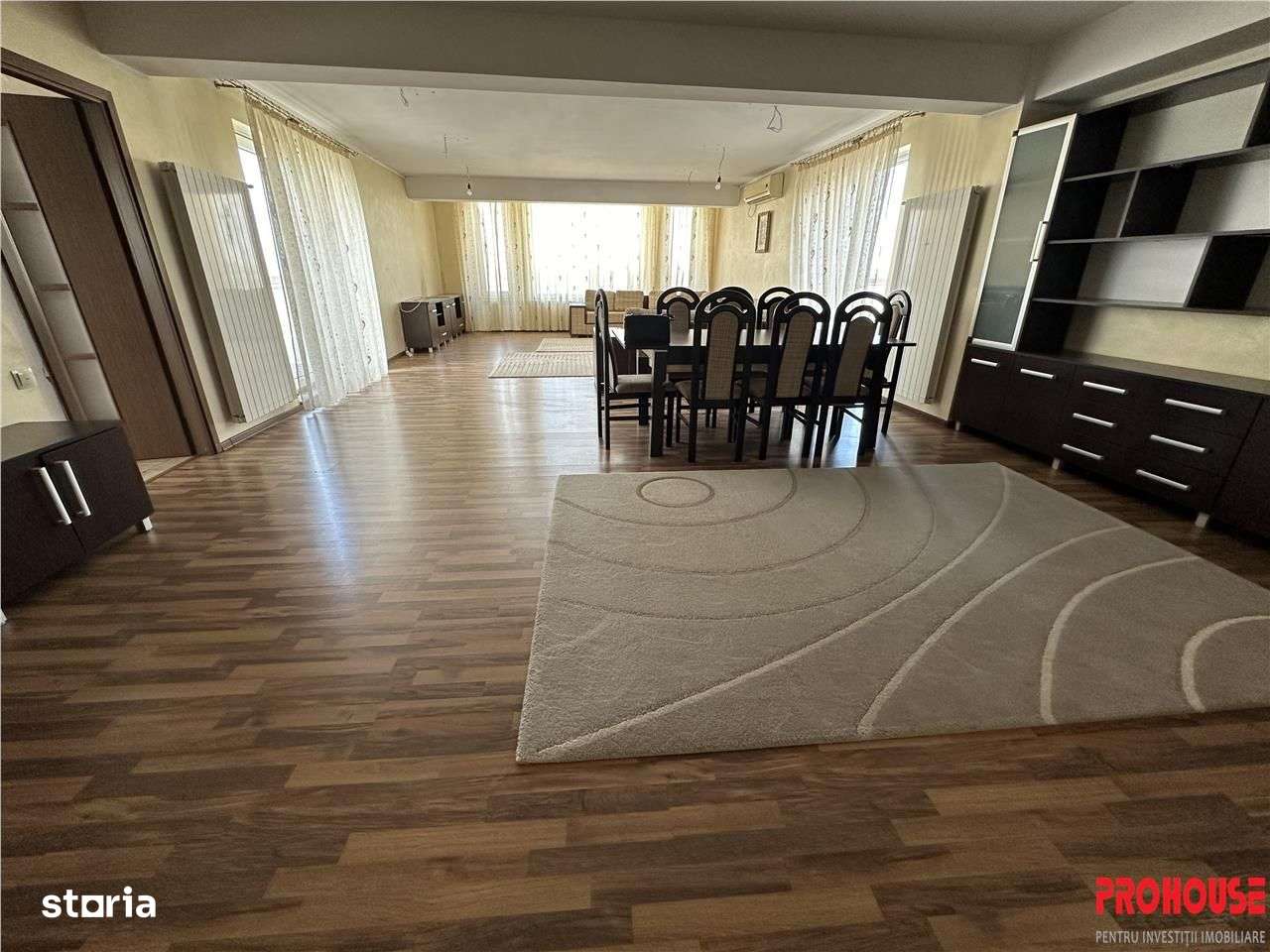 PENTHOUSE - Zona Arena Mall - 294mp-0