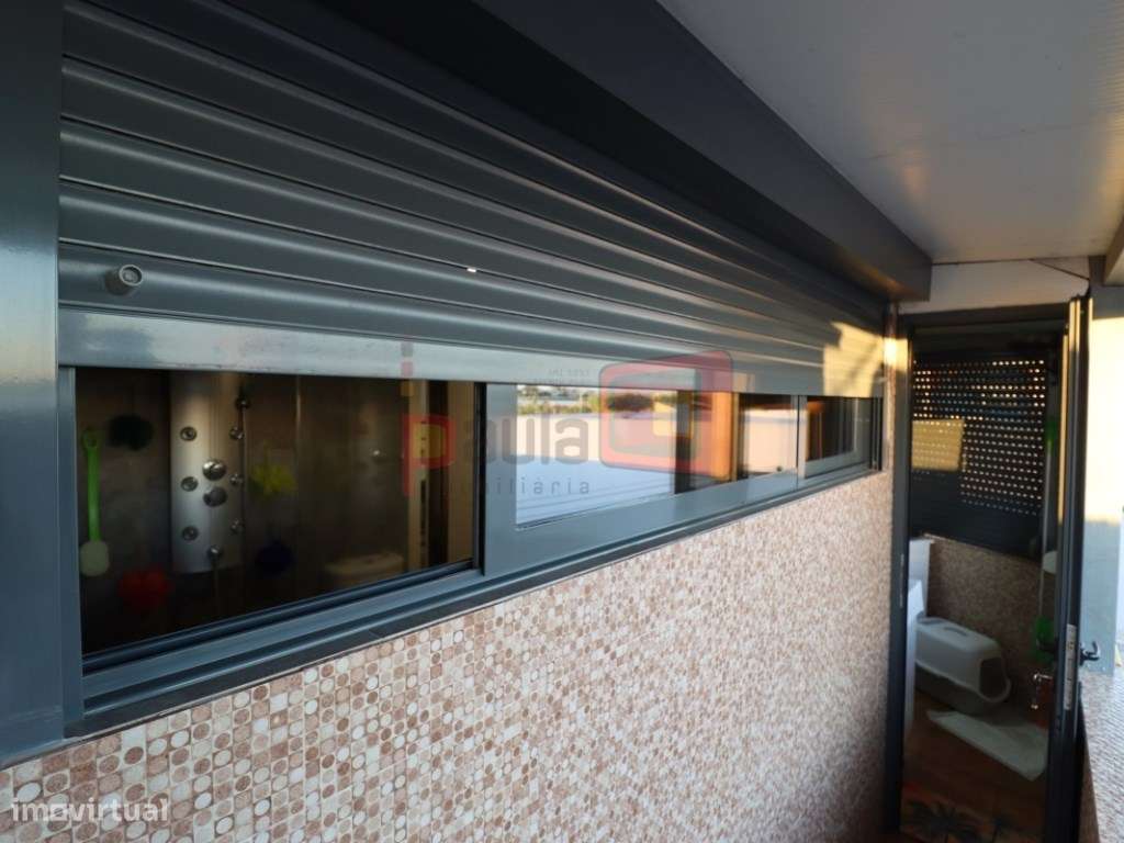 MORADIA CENTRO MONTIJO-11