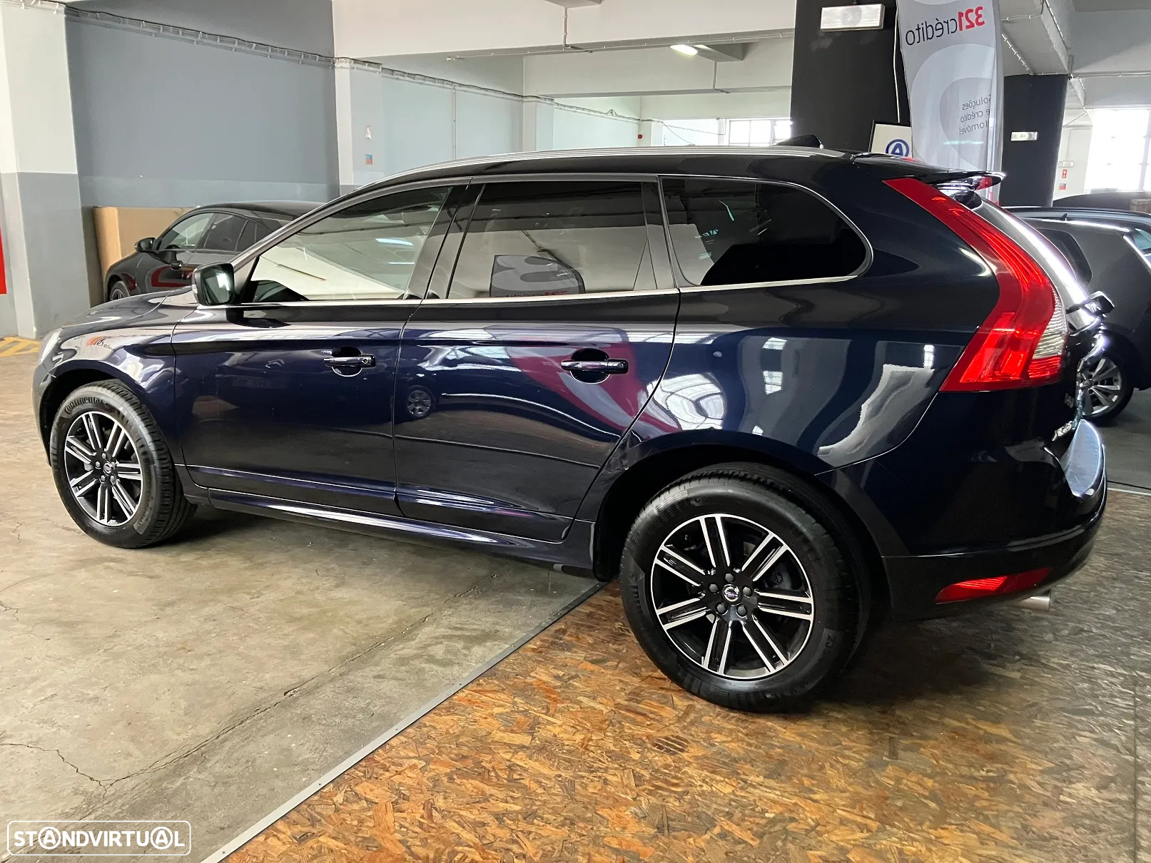 Volvo XC 60 2.0 D3 Momentum Geartronic - 7