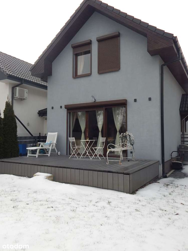 nieduży dom w ciekawym miejscu-1