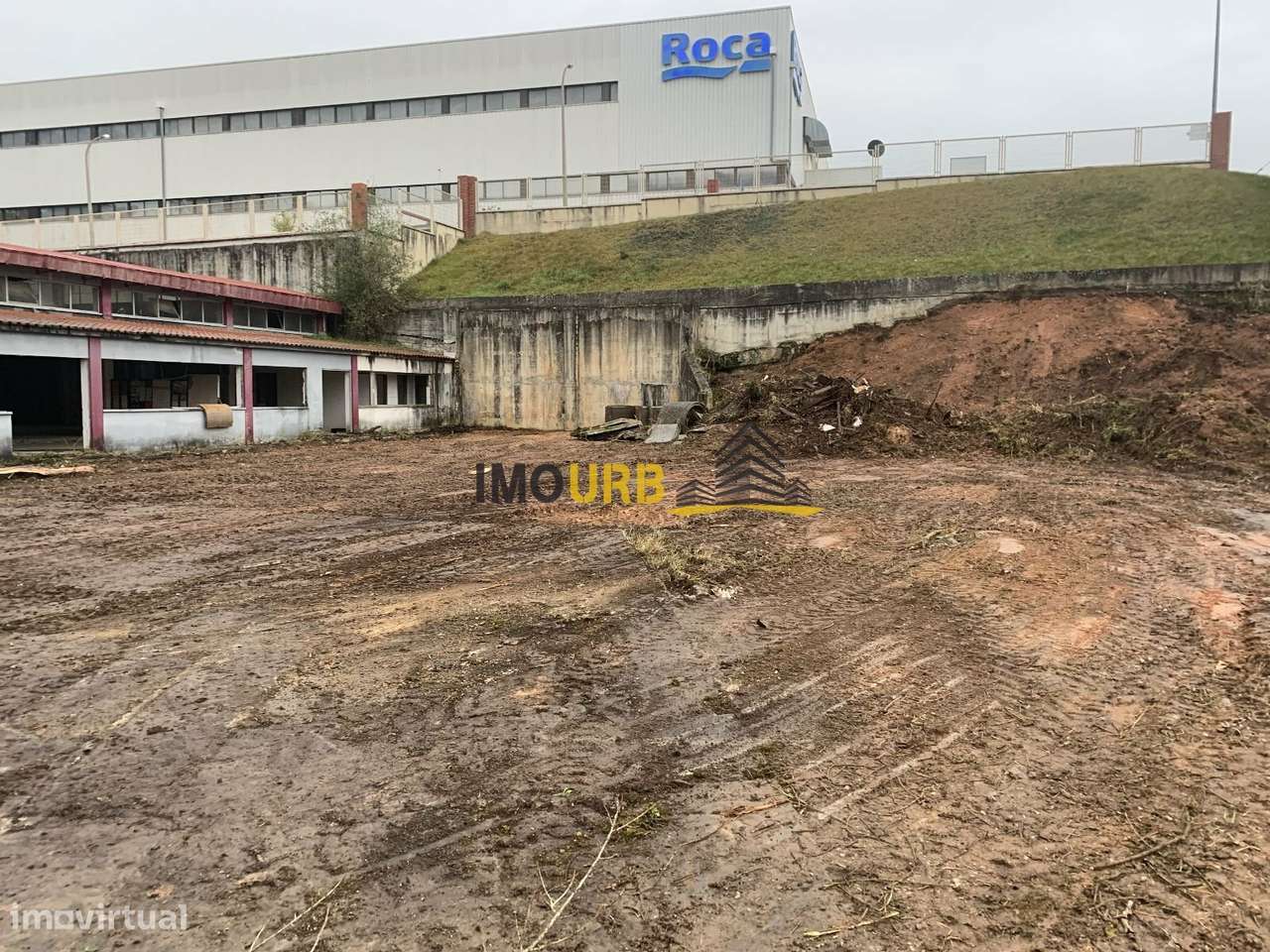 Armazém Industrial para Reabilitar ! - Grande imagem: 2/32