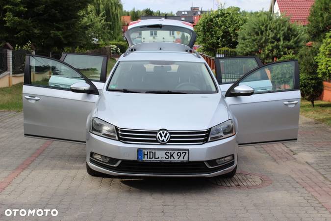 Volkswagen Passat Variant 2.0 TDI BlueMotion Technology DPF Comfortline - 28