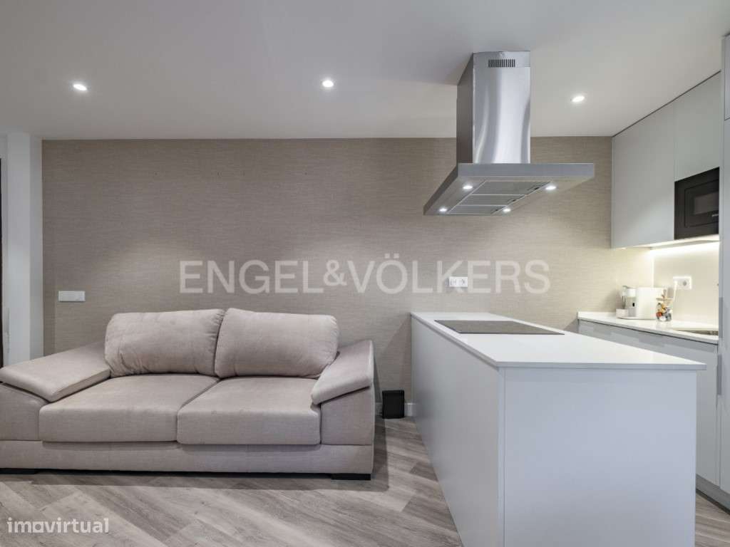 T2 Remodelado no centro de Carnaxide - Grande imagem: 5/25