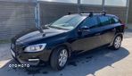 Volvo V60 D2 Kinetic - 2