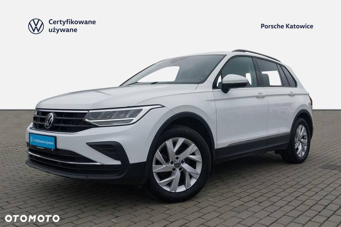 Volkswagen Tiguan - 1