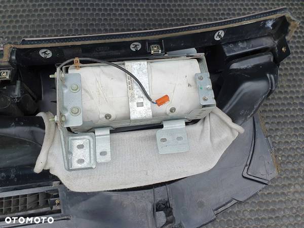 Deska Rozdzielcza Konsola Kokpit ONYX Zaślepka Air Bag Poduszka Pasażera Europa Audi A4 B5 - 16