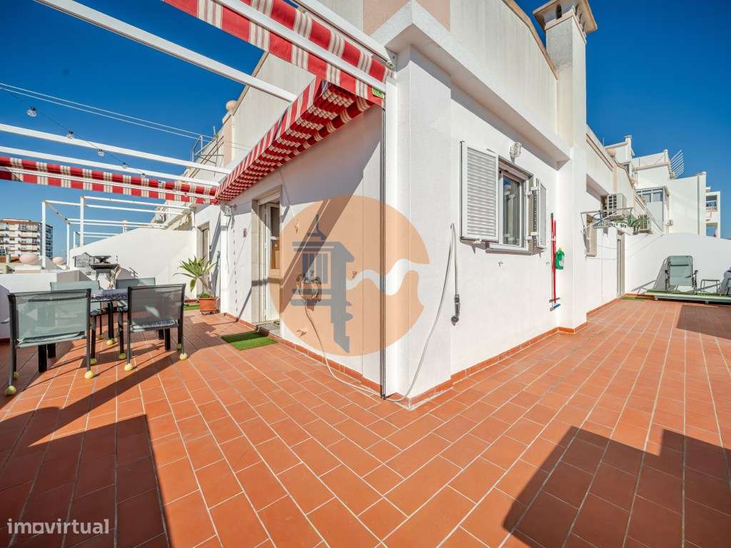 Apartamento T1 - Terraço de 49m² a Sul - Arrendamento Anual - Grande imagem: 3/33