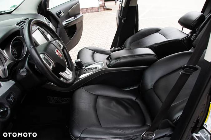 Fiat Freemont 2.0 Multijet 16V DPF Automatik Allrad Lounge - 6