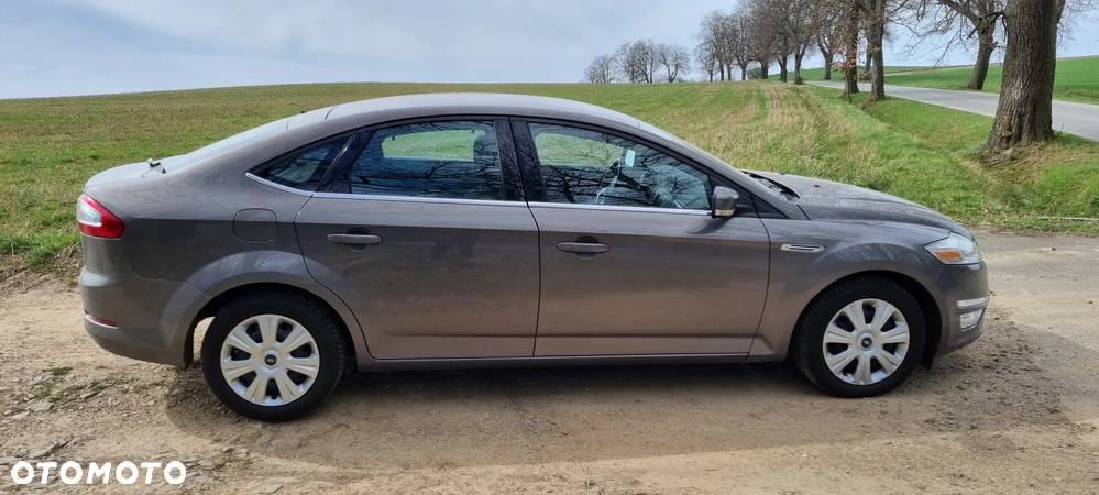 Ford Mondeo 2.0 TDCi Trend - 4