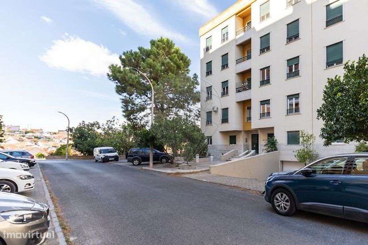 Apartamento T3 para arrendamento - Grande imagem: 2/17