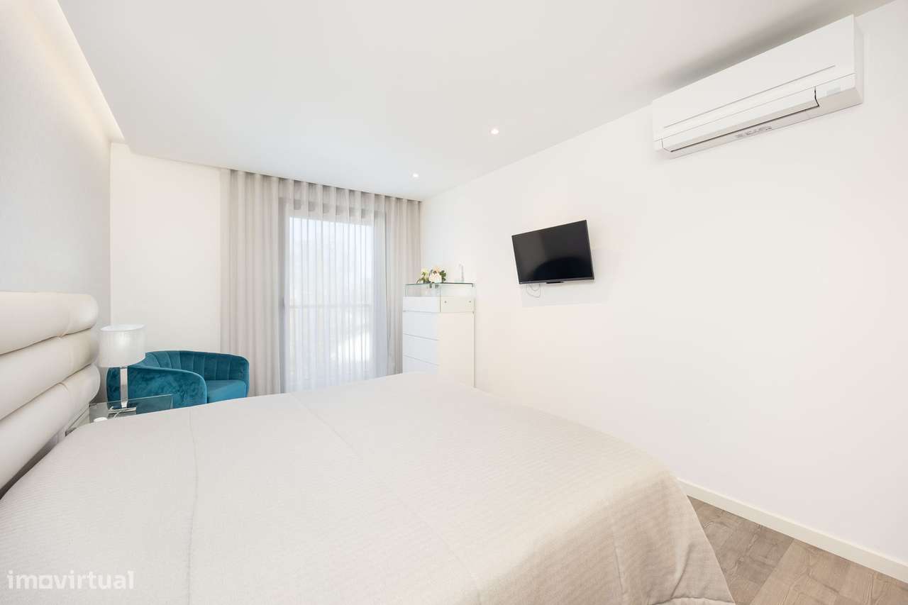 Apartamento T4 | Leiria-43
